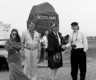 Mel, Dad and Shane at the border